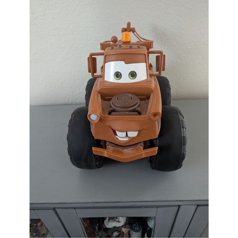 Tow Mater Talking Toy Disney Cars Push and Pull Truck 2014 Jakks Works